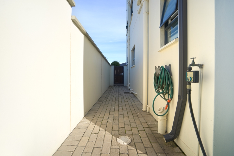 3 Bedroom Property for Sale in Sandown Western Cape